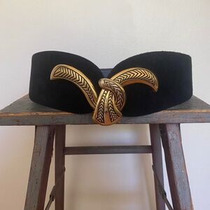 Unique Gold Clasp Vintage Black Leather Belt